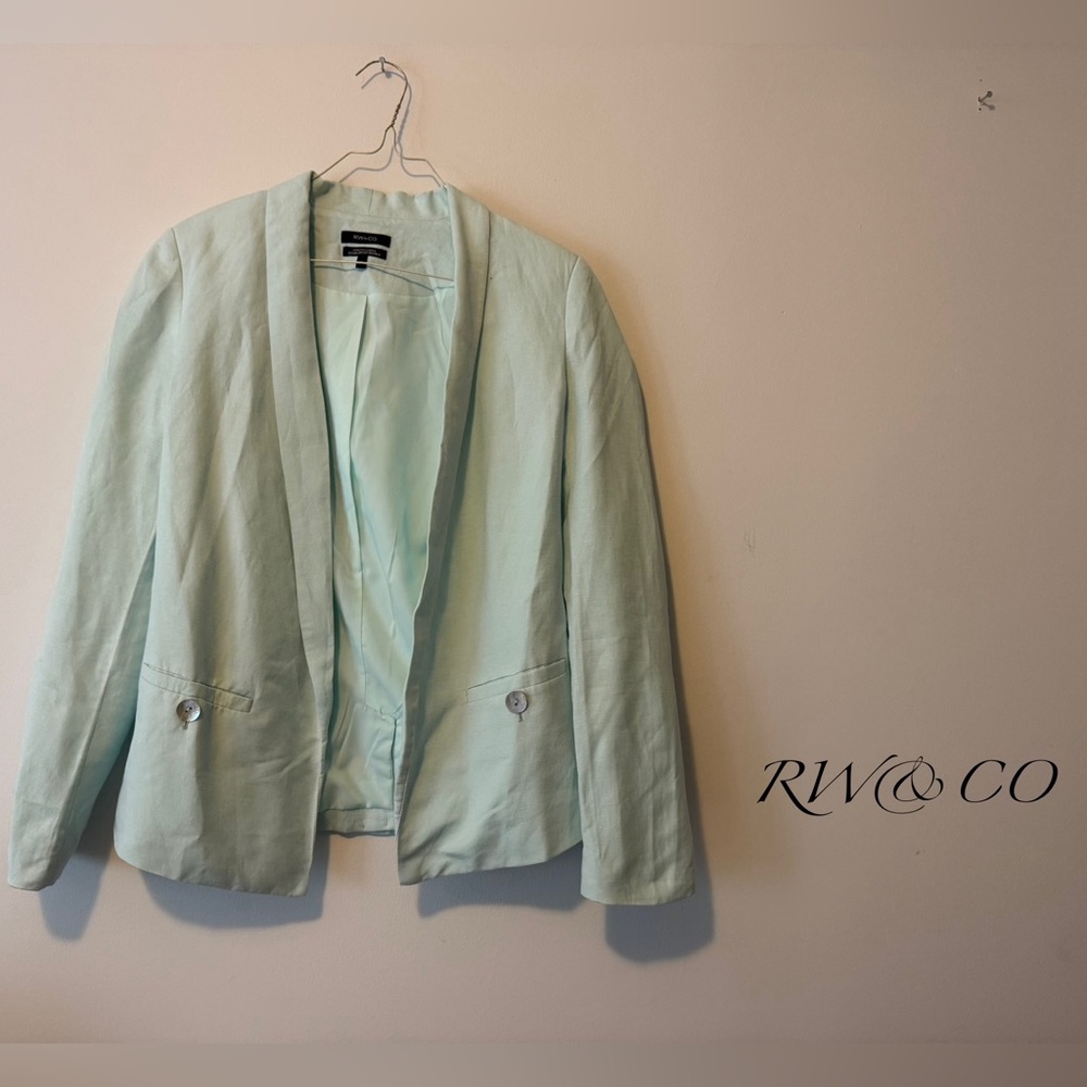 Light Blue Linen Blazer (RW&CO)